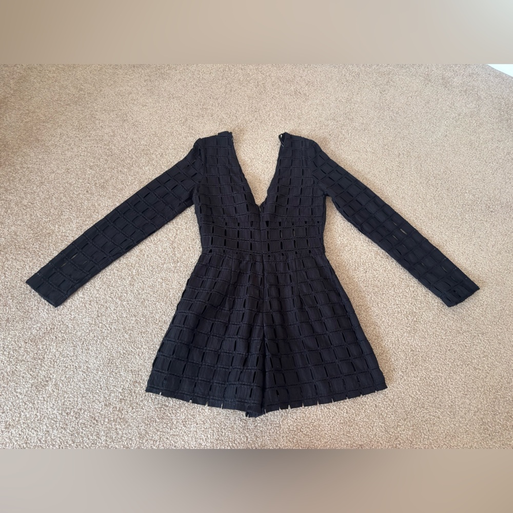 MINKPINK Black Cutout Detail Jumpsuit – Size XS